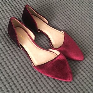 Old Navy maroon velvet flats.